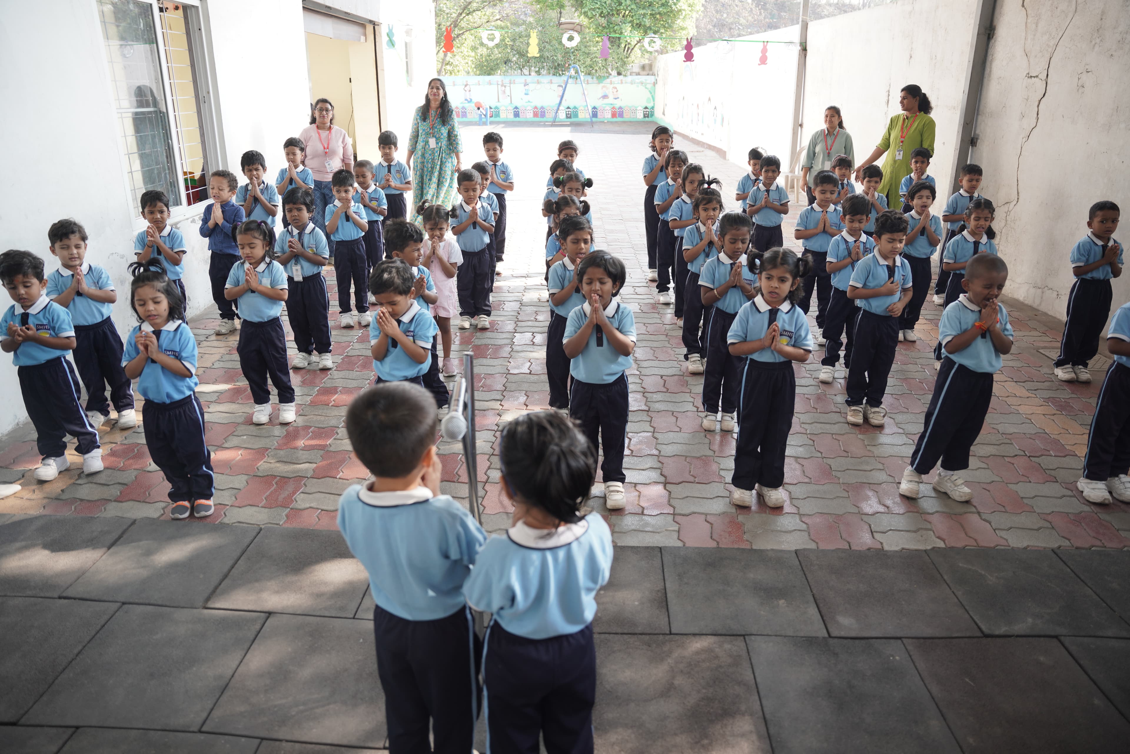 Pre-primary assembly